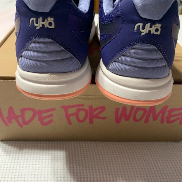 RYKA SNEAKERS - Picture 3 of 9